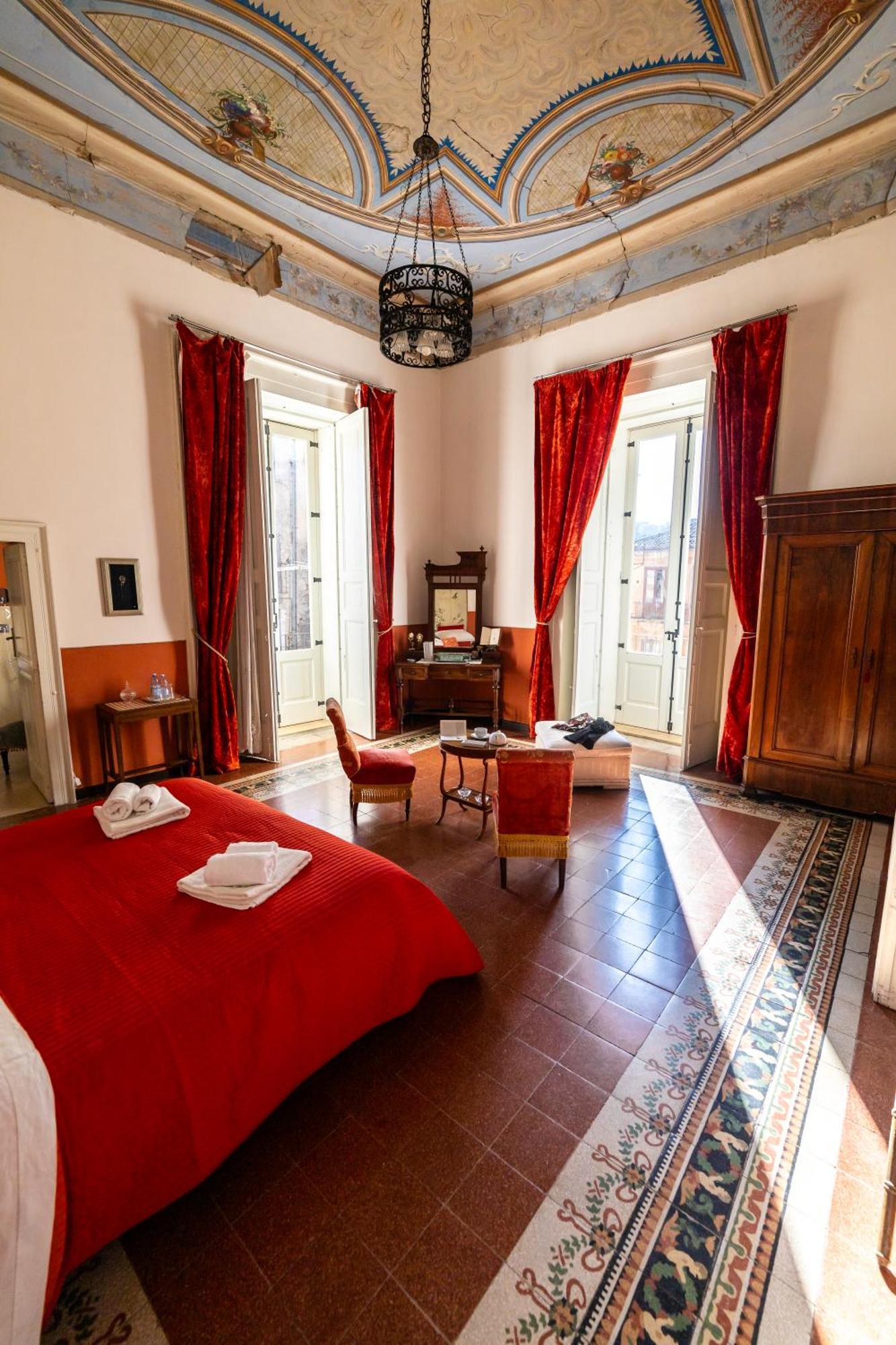 Dimora Storica Giostra Vecchia - Palazzo Grisolia 1809 Cosenza Buitenkant foto